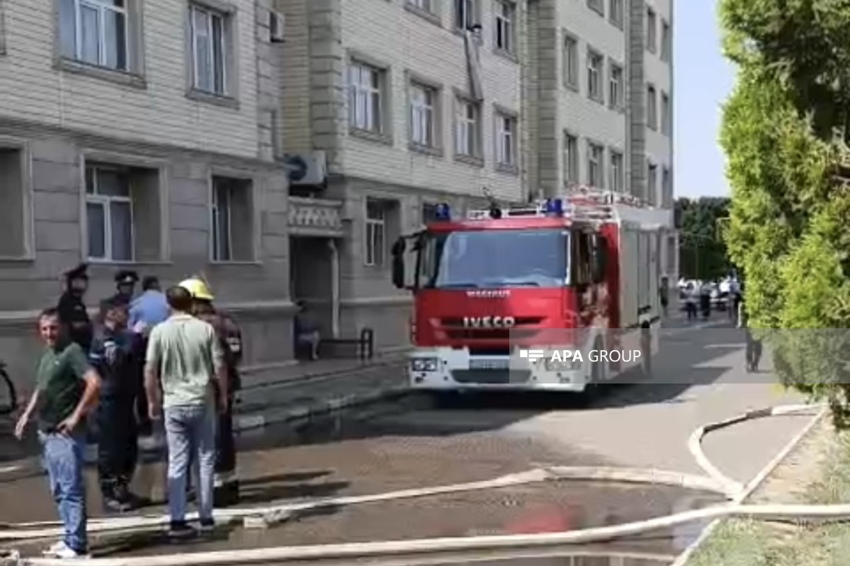 Culfada binada yanğın olub, ana və azyaşlı övladı xəsarət alıb - FOTO