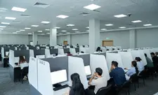 Xüsusi icra məmuru fəaliyyəti ilə məşğul olmaq istəyənlərlə test imtahanı keçirilib - FOTO