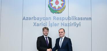 Ceyhun Bayramov Slovakiya XİN-in dövlət katibi ilə görüşüb