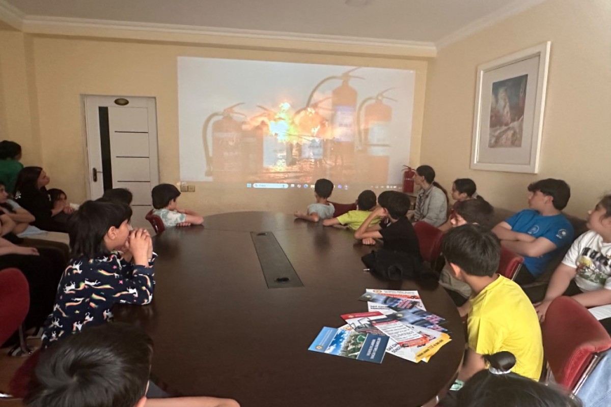 Fövqəladə Hallar Nazirliyi sığınacaqda maarifləndirmə tədbiri keçirib