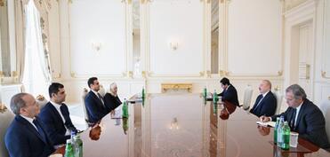 Prezident İlham Əliyev ABŞ Konqresinin Nümayəndələr Palatasının üzvünü qəbul edib