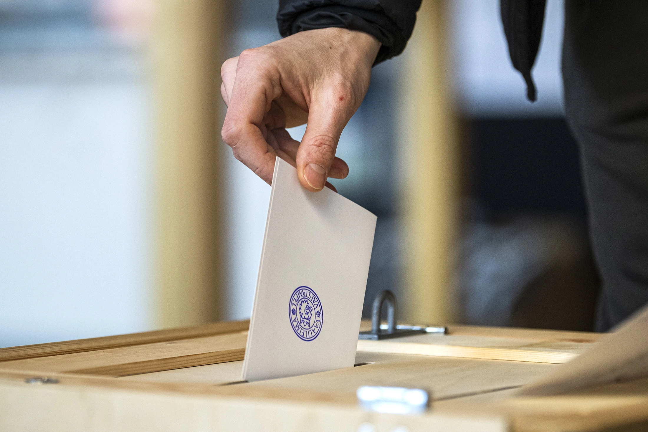 Estoniyada yeni prezidentin seçiləcəyi tarix məlum oldu