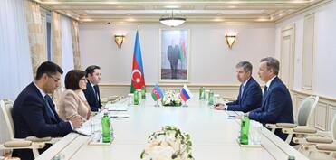 Milli Məclisin sədri Rusiya Federasiya Şurası sədrinin birinci müavini ilə görüşüb