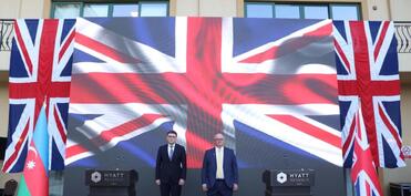 Britaniya səfiri: Azərbaycanla müdafiə sahəsində münasibətlərimiz tarixinin ən güclü dövrünü yaşayır
