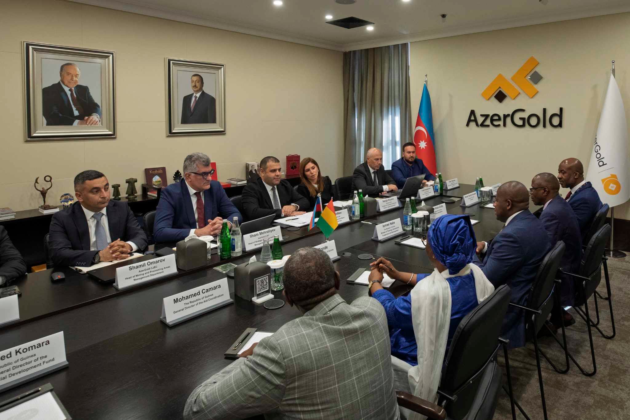 “AzerGold” QSC-də qvineyalı naziri ilə görüş keçirilib