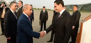 Türkmənistan Prezidenti Sərdar Berdiməhəmmədov Azərbaycana səfərə gəlib