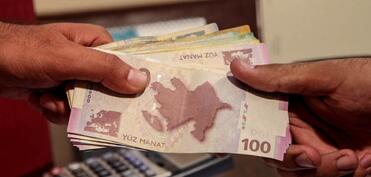 Bakıda müəllimlərin orta aylıq əmək haqqı açıqlanıb