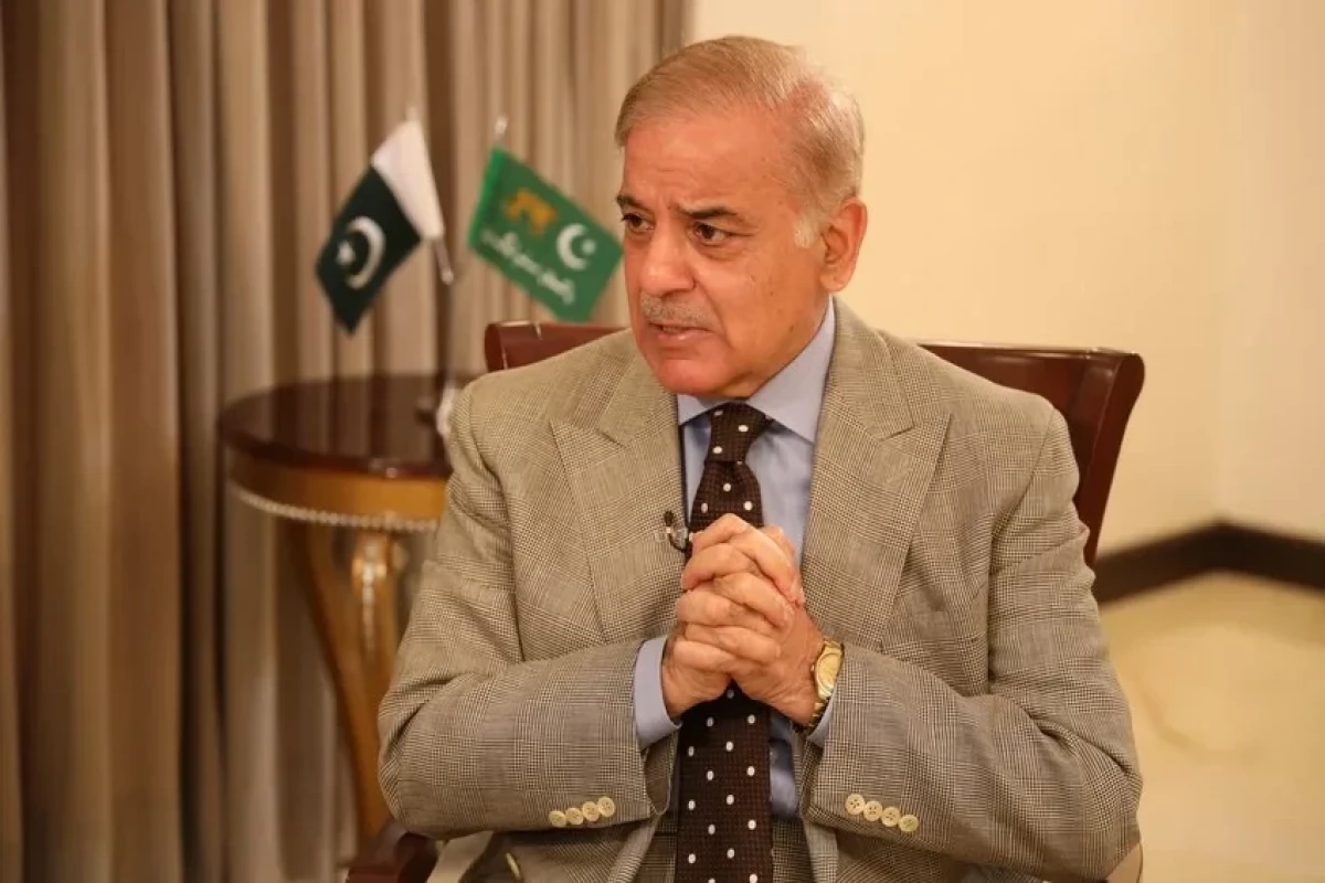 Şahbaz Şərif: İran və ABŞ mövcud fikir ayrılıqlarının sülh yolu ilə həllinə çalışırlar