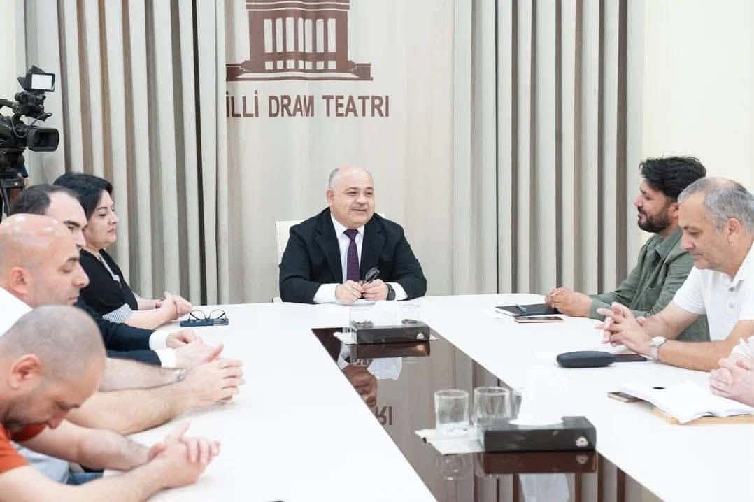 Milli Dram Teatrında “İvan İliçin ölümü” tamaşasının məşqlərinə başlanılıb