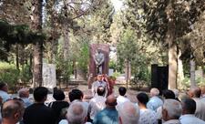 ƏHD Partiyası Əbülfəz Elçibəyin məzarını ziyarət edib