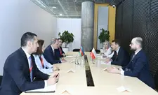 Ceyhun Bayramov Polşa XİN rəhbəri ilə regional təhlükəsizlik məsələlərini müzakirə edib