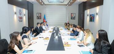 TƏBİB media ilə açıq dialoq formatında görüş keçirib