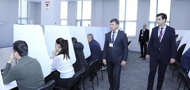 Hakim vəzifəsinə qəbul olmaq istəyən namizədlər üçün tеst imtаhаnı keçirilib