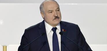 Lukaşenko Çinə səfərini davam etdirir