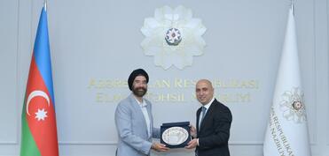 Emin Əmrullayev Vorvik Universitetinin nümayəndə heyəti ilə görüşüb