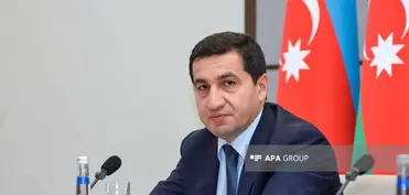 Hikmət Hacıyev Prezident İlham Əliyev və Avropa Komissiyasının Prezidenti Ursula von der Lyayenin fotosunu paylaşıb