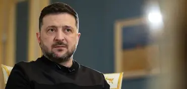 Zelenski: Ukrayna ordusu cəbhədən 1500 km məsafədəki Rusiya hədəflərini vurdu