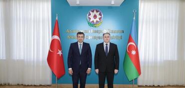 Azərbaycanla Türkiyə arasında hərbi-texniki əlaqələrin daha da inkişaf etdirilməsi müzakirə olunub