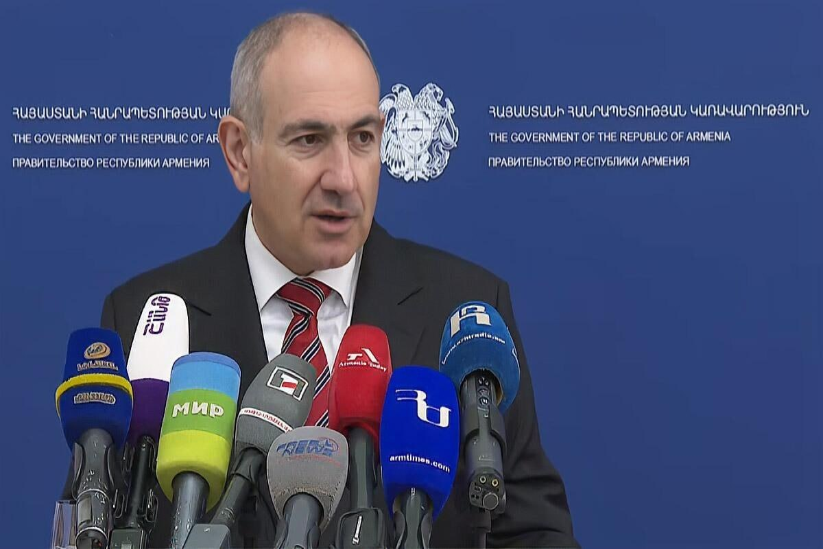 Paşinyan: Ermənistanın yeni Konstitusiyasının layihəsi ilin sonunadək dərc olunacaq