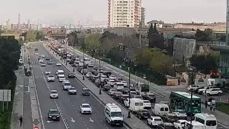 Bakıda bu yollarda sıxlıq var - SİYAHI