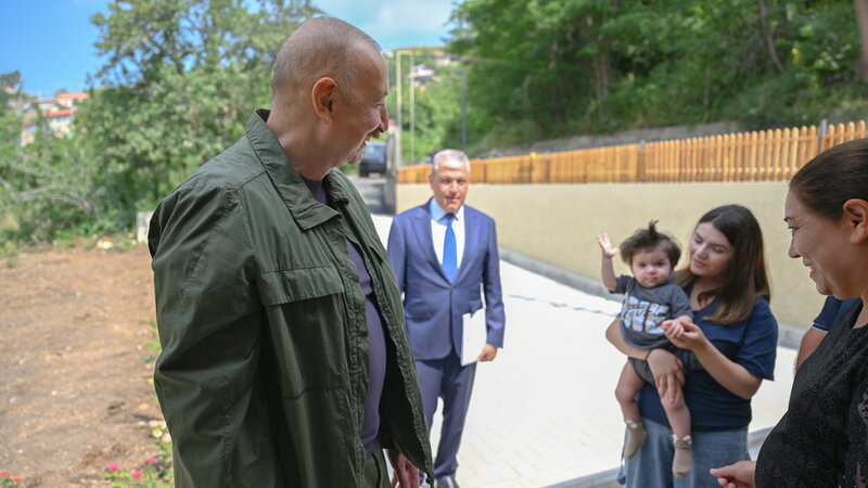 Prezident: Hər dəfə Qarabağda, Şərqi Zəngəzurda olanda və inkişafı görəndə ürəyim sevinir