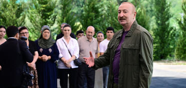 İlham Əliyev: Hər dəfə keçmiş köçkünlər öz dədə-baba torpaqlarına qayıdanda hamımız üçün bayramdır
