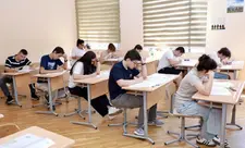Bu gün keçirilən imtahanlarda 12 nəfərdə telefon aşkarlanıb və imtahandan kənarlaşdırılıb