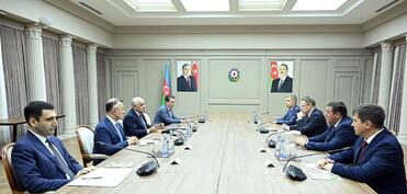 Əli Əsədov Rusiyanın səhiyyə naziri Muraşko ilə görüşüb
