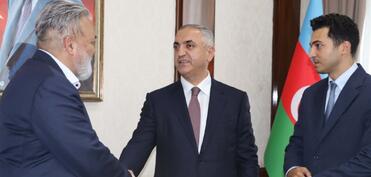 Rumıniya Senatının nümayəndə heyəti Xankəndiyə səfər edib