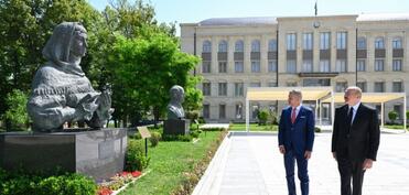 Azərbaycan və Slovakiya prezidentləri Şuşada işğal dövründə güllələnmiş büstlərə baxıblar