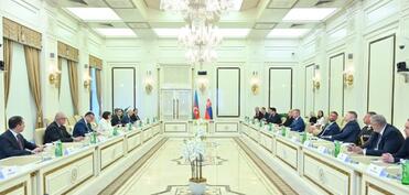 Milli Məclisin sədri Slovakiya Prezidenti ilə görüşüb