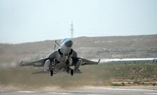 Hərbi pilotlar “JF-17C", "Su-25ML" və "L-39"-larla döyüş manevrləri üzrə tapşırıqları yerinə yetirib - FOTO