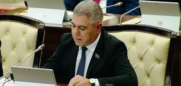 Vüqar Bayramov: Kart məlumatlarınızı paylaşmayın