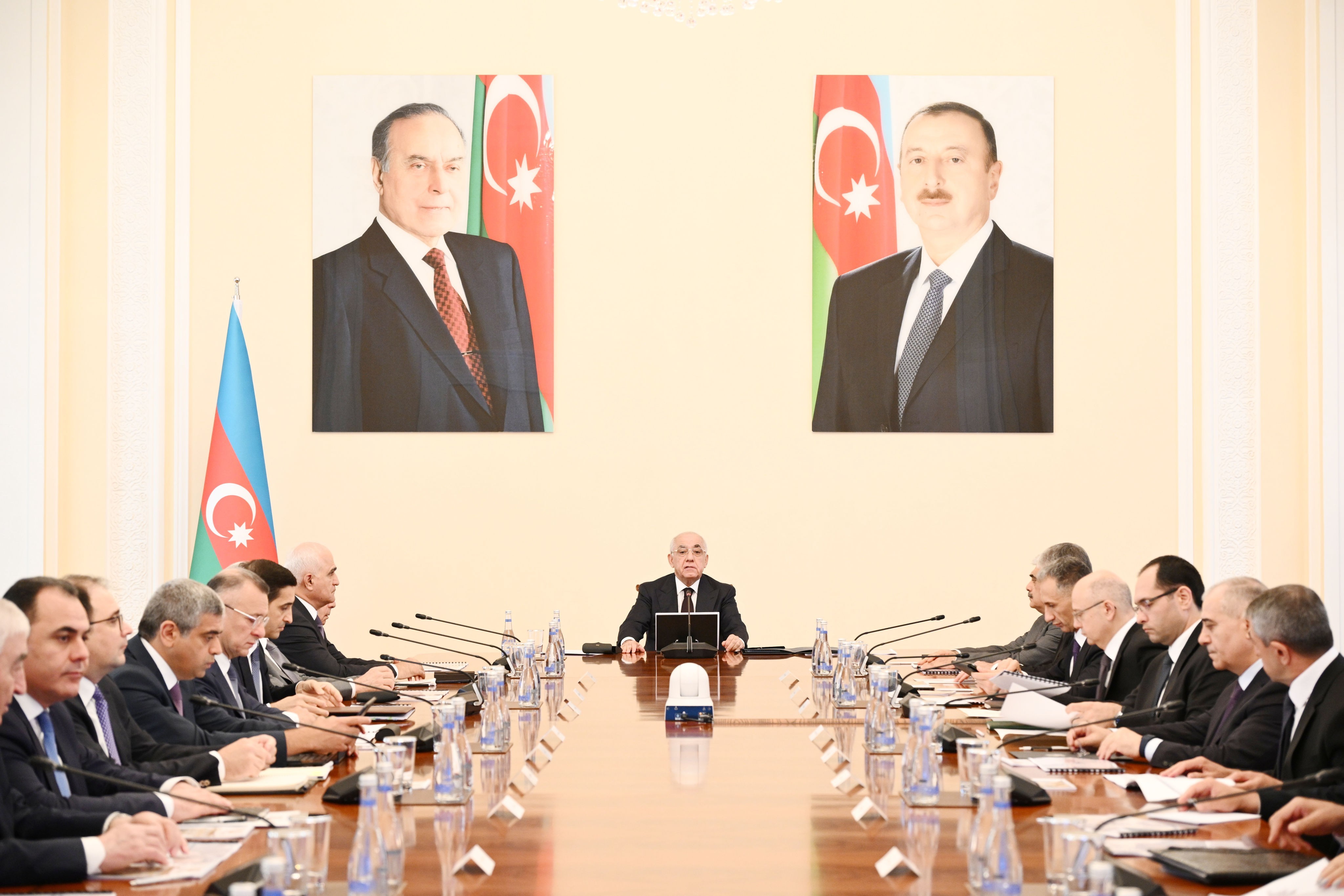 Nazirlər Kabinetində əhalinin siyahıyaalınmasına dair iclas keçirilib- YENİLƏNİB