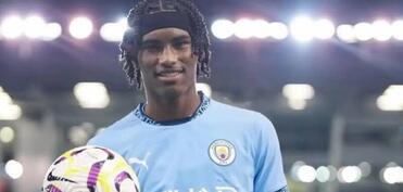 “Mançester Siti”nin 18 yaşlı futbolçusu Bundesliqa klubuna keçdi