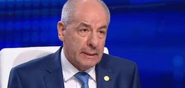 Macarıstan Prezidenti onun vəzifədən kənarlaşdırılmasını nəzərdə tutan düzəliş imzaladı