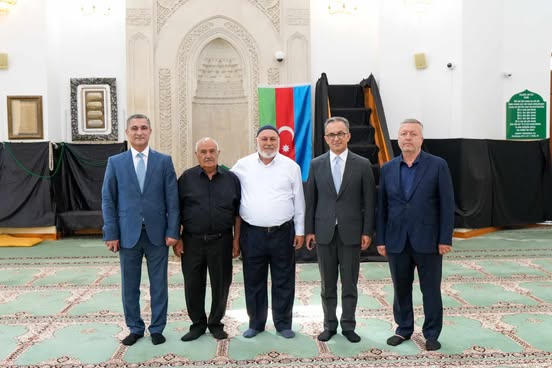 Komitə sədri Xəzər rayonundakı "Pir Həsən" ziyarətgahını və Buzovna “Cümə” məscidini ziyarət edib