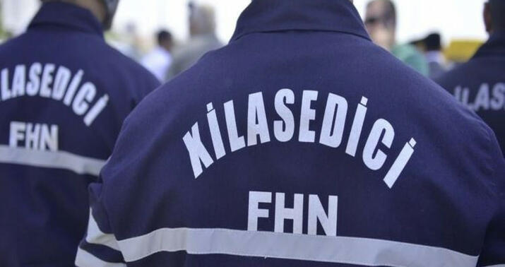 FHN Qubada qəzaya düşən sürücünü xilas etdi