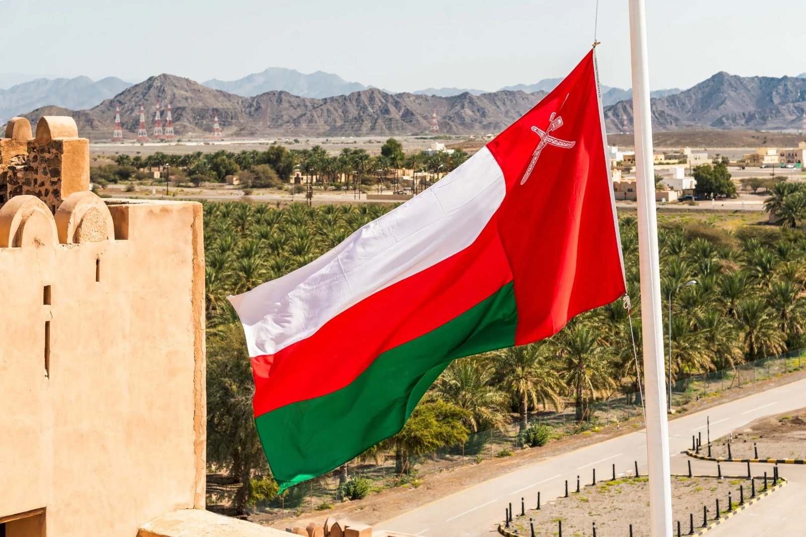 Oman Səudiyyə Ərəbistanı və Yəməndəki münaqişə tərəfləri ilə iş aparır