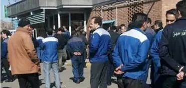 Təbrizdə narazı işçilərin etiraz aksiyası davam edir