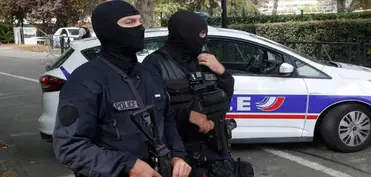Parisdə bıçaqlı hücum nəticəsində üç qadın yaralanıb