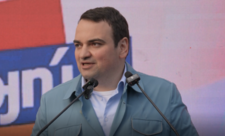 Karapetyanın evində axtarış aparılır
