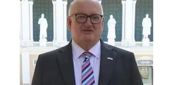 Britaniya səfiri Azərbaycan Dili Günü ilə bağlı paylaşım edib - VİDEO