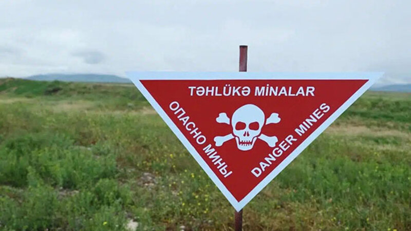 Xocavənddə mina təmizləyən özəl şirkətin əməkdaşı minaya düşüb