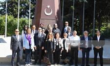Türkiyə nümayəndə heyəti Şəhidlər xiyabanı və Türk şəhidliyini ziyarət edib - FOTO