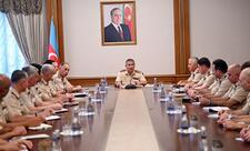 Müdafiə naziri hərbi attaşelərlə görüşüb