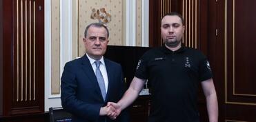 Ceyhun Bayramov Zelenskinin Ofisinin rəhbəri Budanovla regional və beynəlxalq vəziyyəti müzakirə edib
