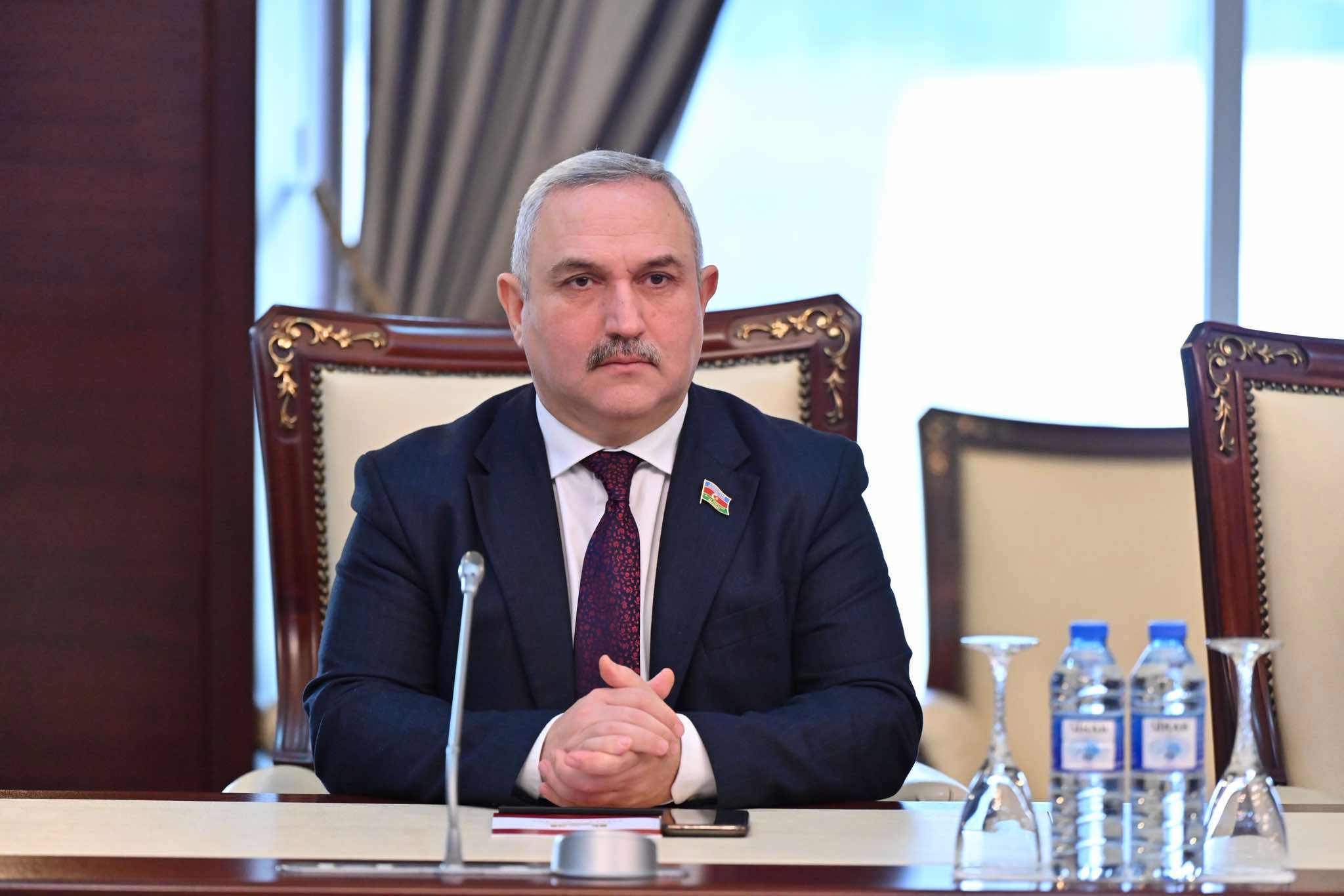 “Rusiya Ermənistana təzyiqi artırır”