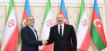 Prezident İlham Əliyev Məsud Pezeşkiana təşəkkür edib