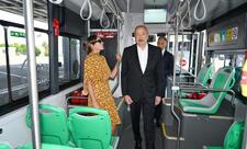 Prezident İlham Əliyev Naxçıvanda elektrik mühərrikli yeni avtobuslara baxıb, dəmir yolu infrastrukturunda aparılan yenidənqurma işləri ilə tanış olub  - YENİLƏNİB